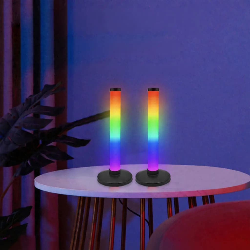 Luz ambiental RGB con sincronización de sonido y control por app para escritorio